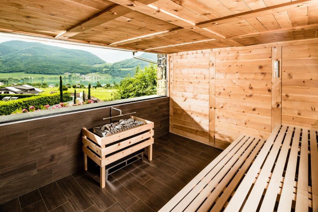 Panoramic Sauna With Lake View