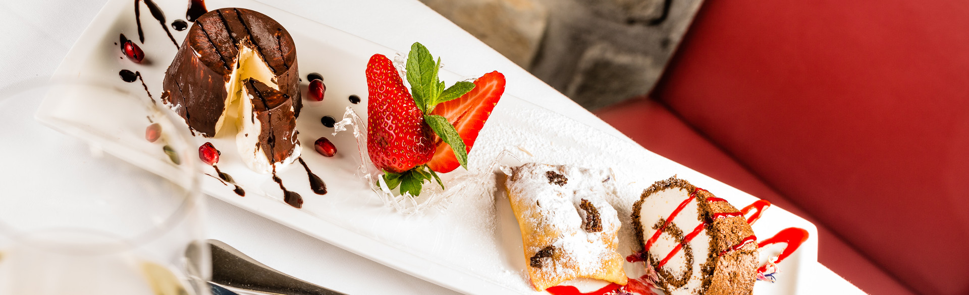 Dessertvariation im Hasslhof Ihr Hotel mit Verwöhn- Halbpension in Kaltern